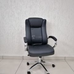 Кресло Barneo K-45 для руководителя (черная экокожа) в Перми - perm.mebel24.online | фото