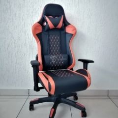 Кресло геймерское Barneo K-53 (черная экокожа оранжевые вставки) в Перми - perm.mebel24.online | фото
