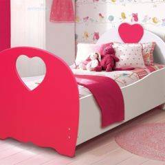 Кровать детская Сердце (700*1400) МДФ матовый в Перми - perm.mebel24.online | фото