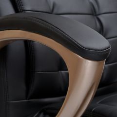 Офисное кресло для руководителей DOBRIN DONALD LMR-106B чёрный в Перми - perm.mebel24.online | фото 10